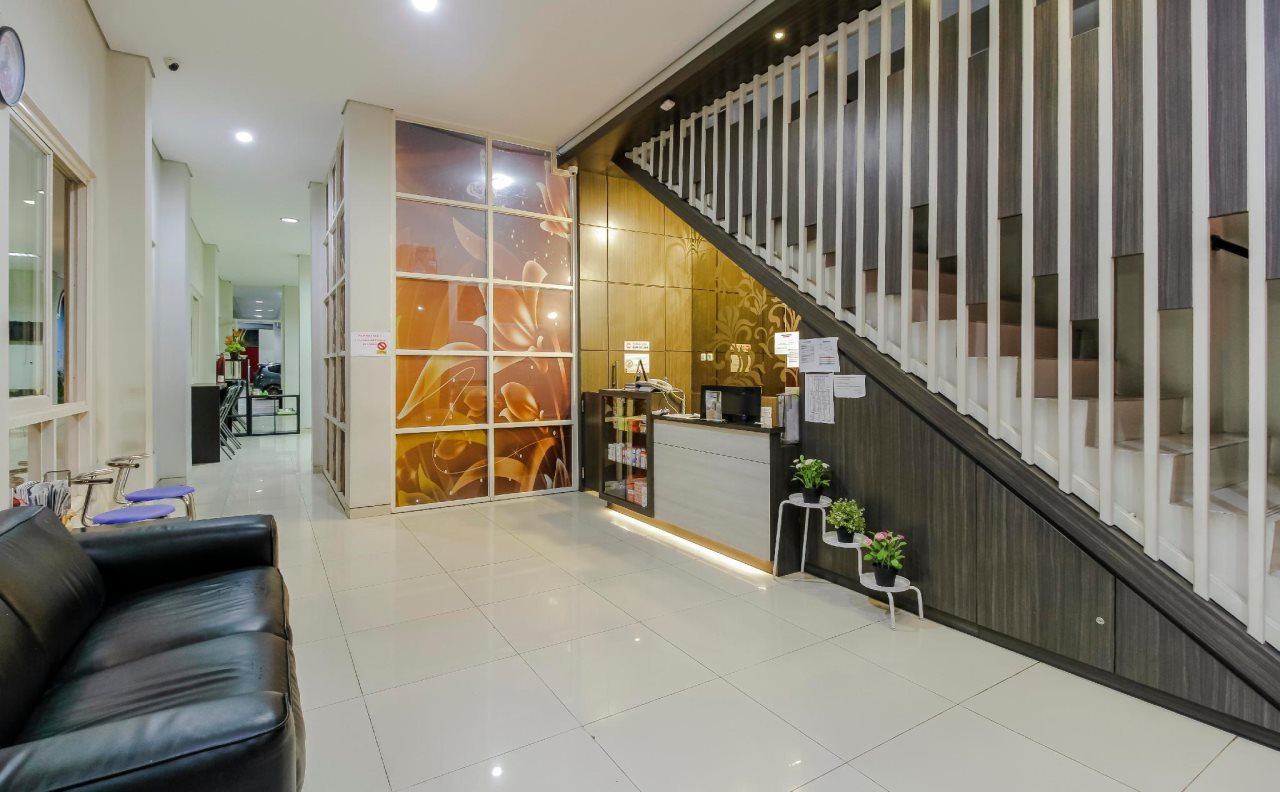 RedDoorz near Samarinda Central Plaza in Samarinda, Indonesia