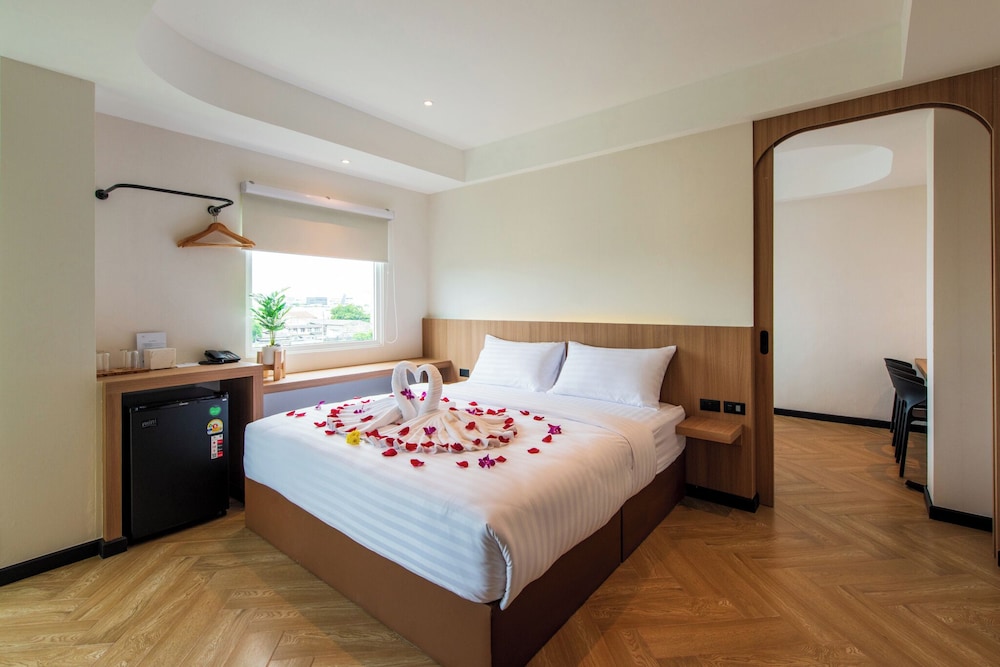 The Moment Hotel — Pathum Thani — photo 5