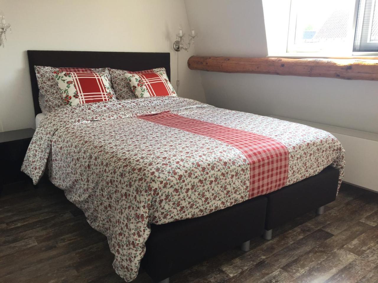 Holiday in Spakenburg Groof
