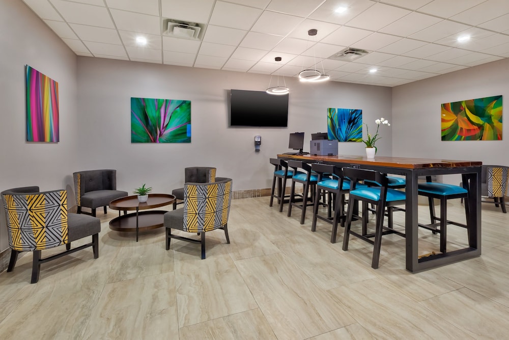 Holiday Inn Cookeville by IHG - photo 102