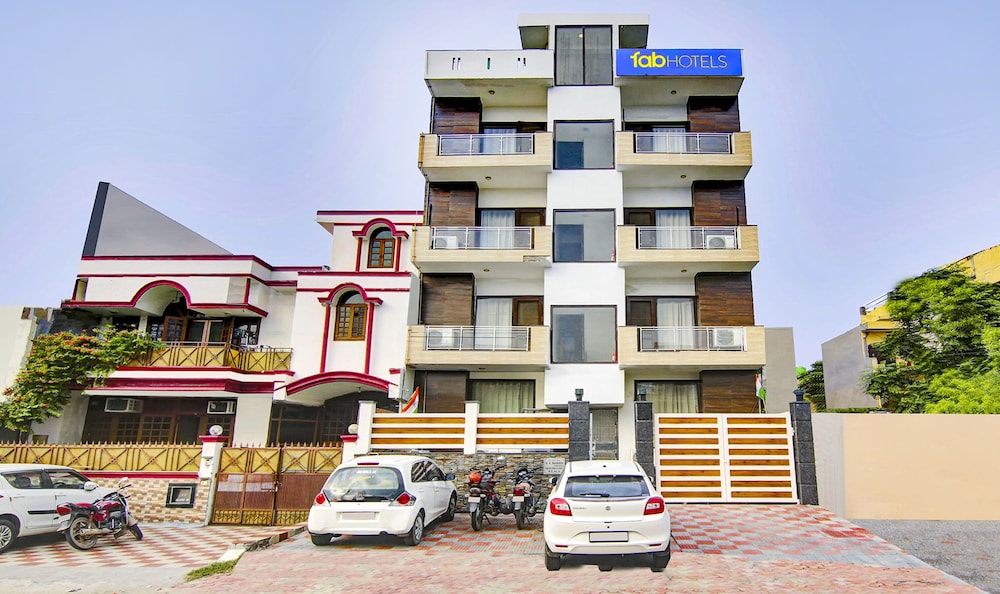 Fabhotel Apple Pie in Noida, India