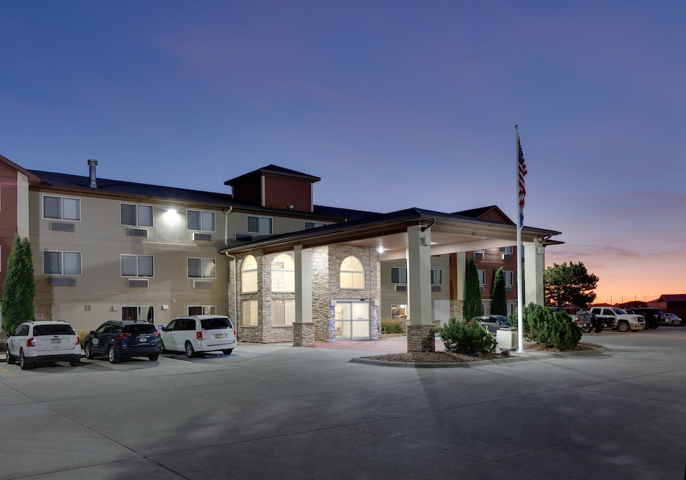 Holiday Inn Express Hotel & Suites Scottsbluff Gering by IHG - photo 37