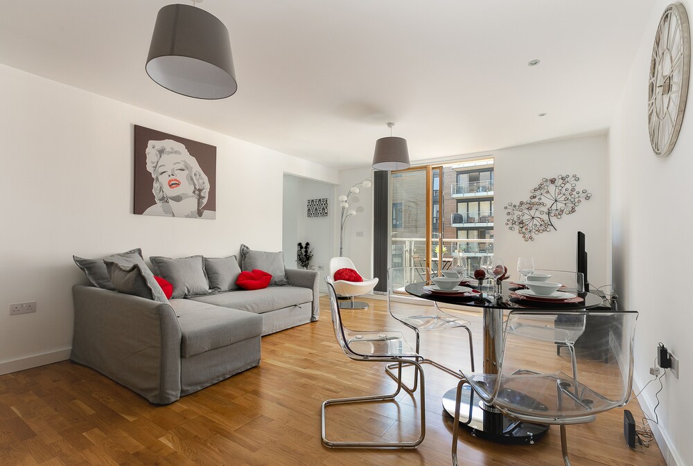 Tschott Hof - carbon neutral hotel in Villandro