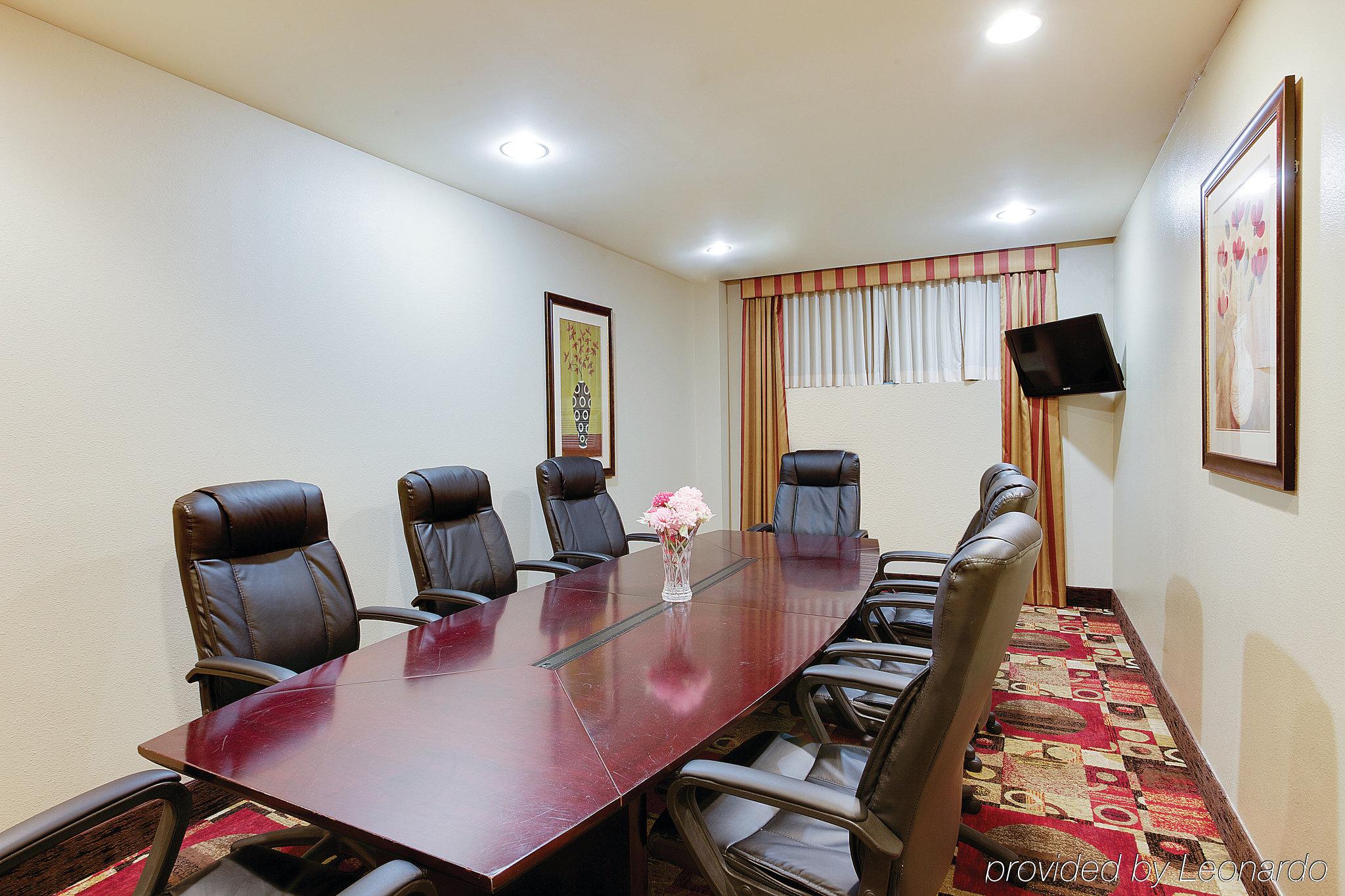 Jfk View Inn & Suites - photo 19