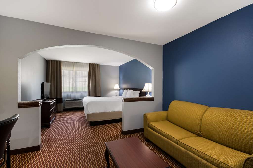 Quality Inn & Suites Oklahoma City North - photo 27