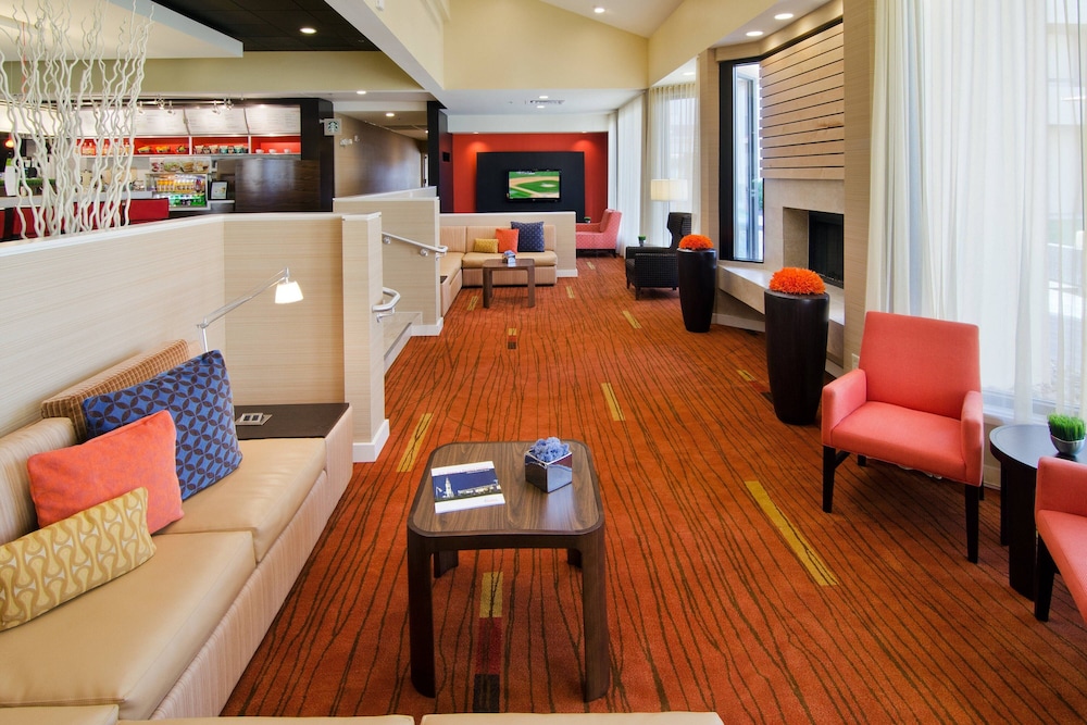 Courtyard by Marriott Huntsville University Drive - photo 3