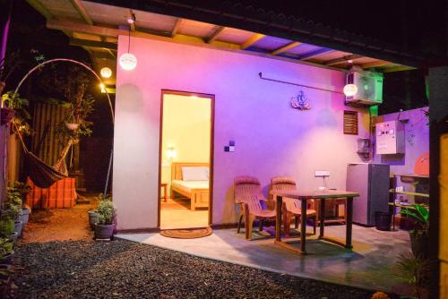 Red Eyes Cottage Hikkaduwa — 4-Star Luxury Hotel in Hikkaduwa, Sri Lanka