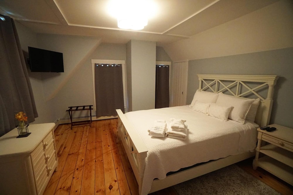 Sea Street Inn - photo 16