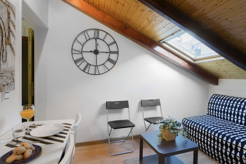 Goya Apartment I — 4-Star Luxury Hotel in Madrid, Spain
