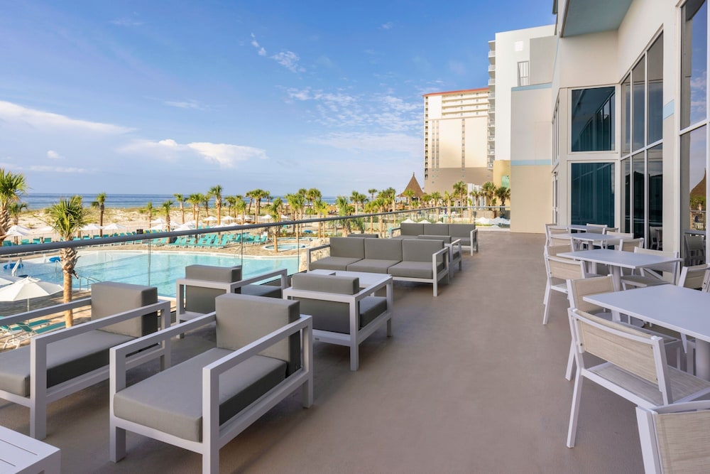 Days Inn Pensacola Beachfront - photo 2