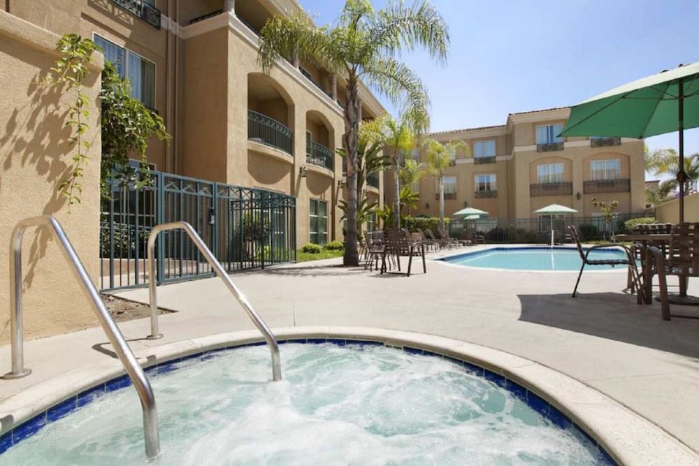 Hilton Garden Inn San Diego Rancho Bernardo - photo 28