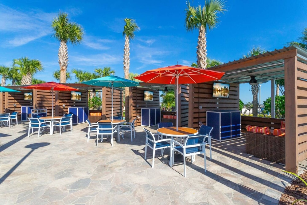 Upstay Windsor Island Resort Home w Pool Spa BBQ - photo 43