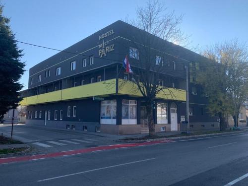 Hostel Mali Pariz — 5-Star Luxury Hotel in Slavonski Brod, Croatia