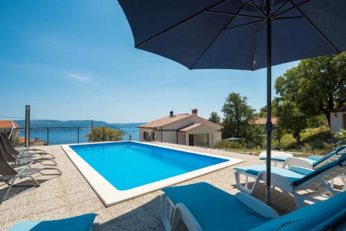 Vila Istra Pavincica — 4-Star Luxury Hotel in Labin, Croatia