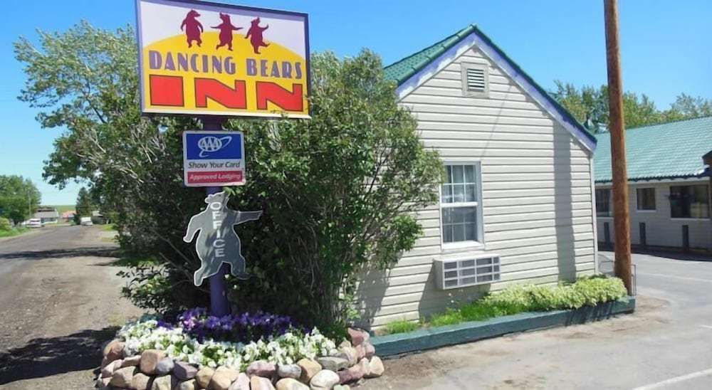 Dancing Bears Inn - photo 13
