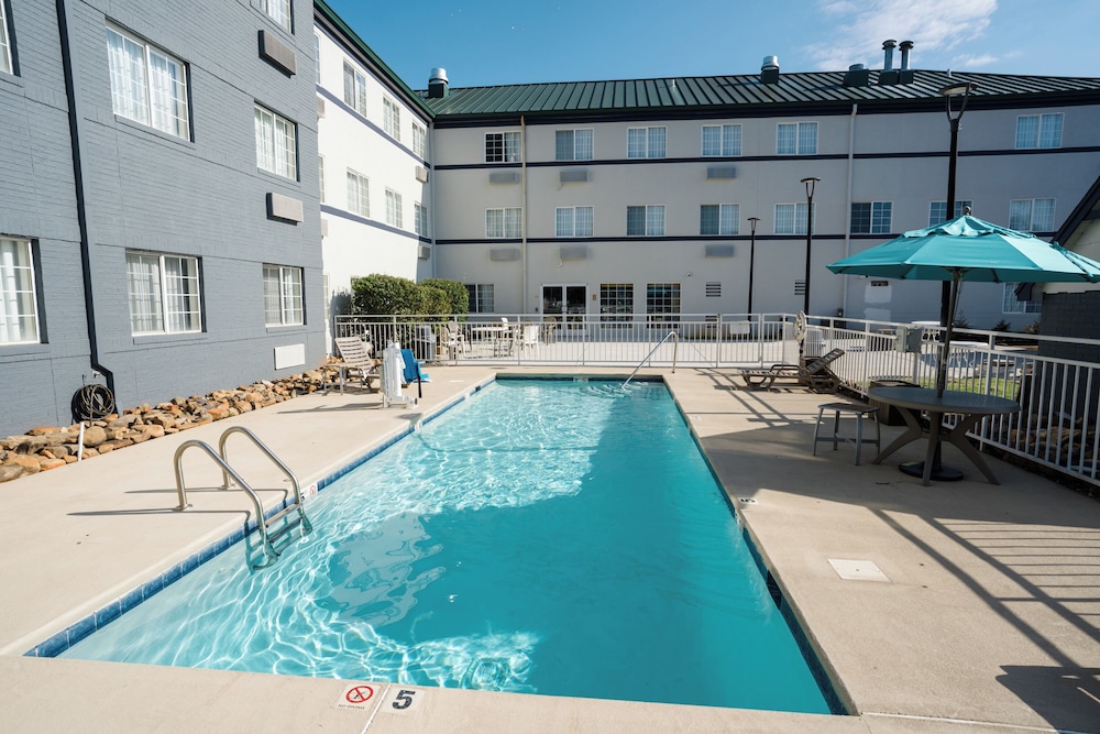 Mainstay Suites Knoxville Airport - photo 45