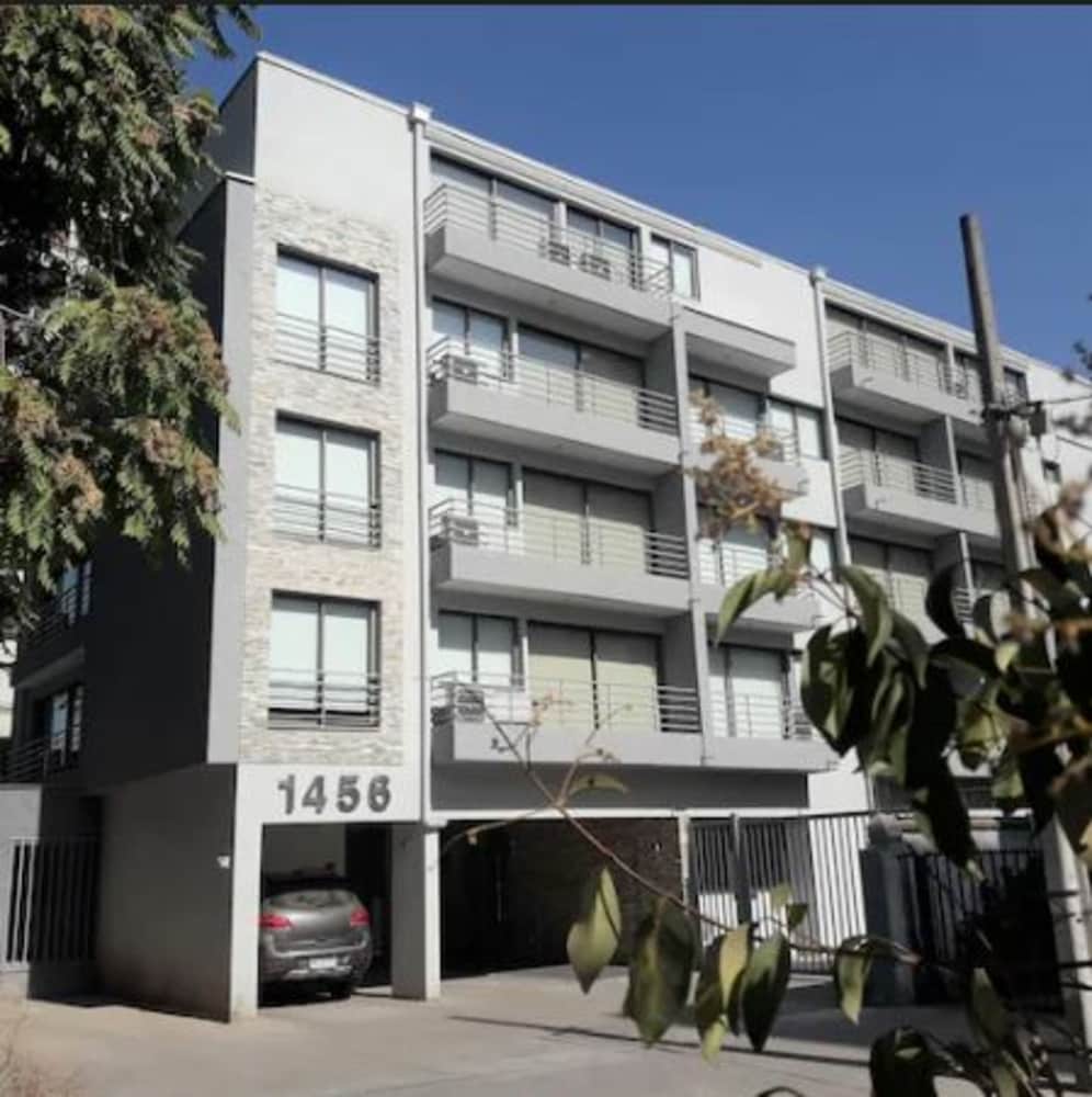 Apart Hotel Viva Providencia in Santiago, Chile