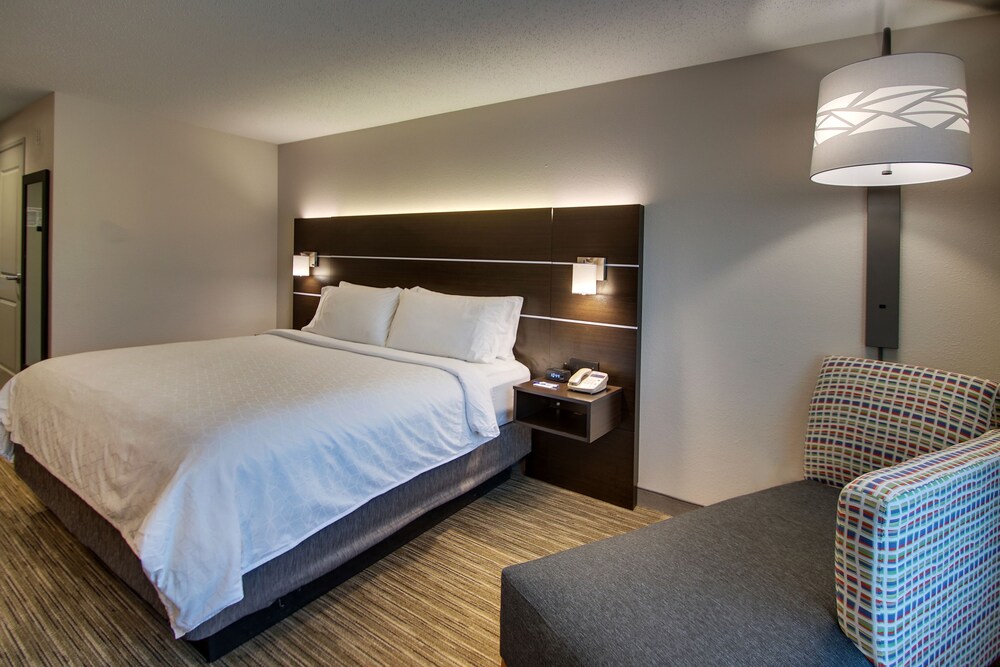 Holiday Inn Express Lexington North Georgetown by IHG - photo 6