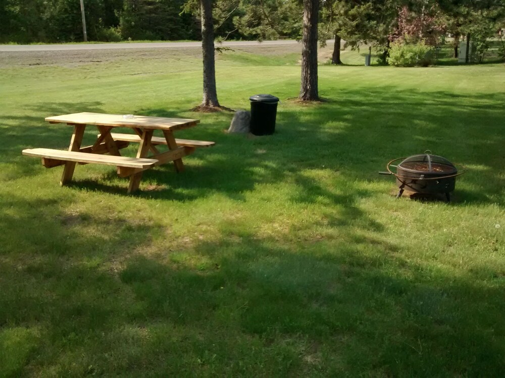 Northwoods Motel - photo 22