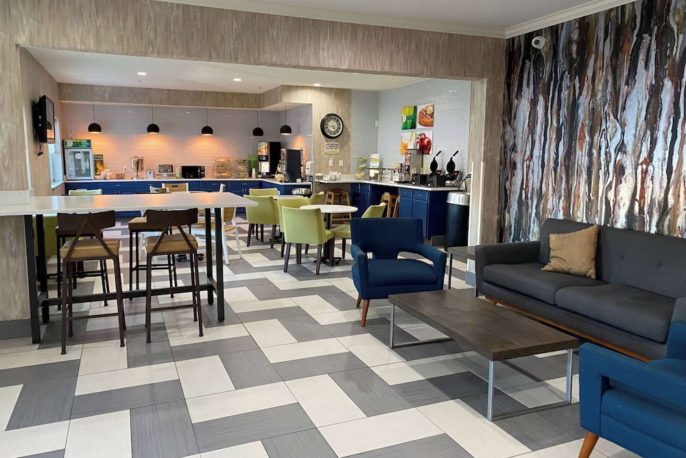 Wingate by Wyndham Uniontown - photo 30