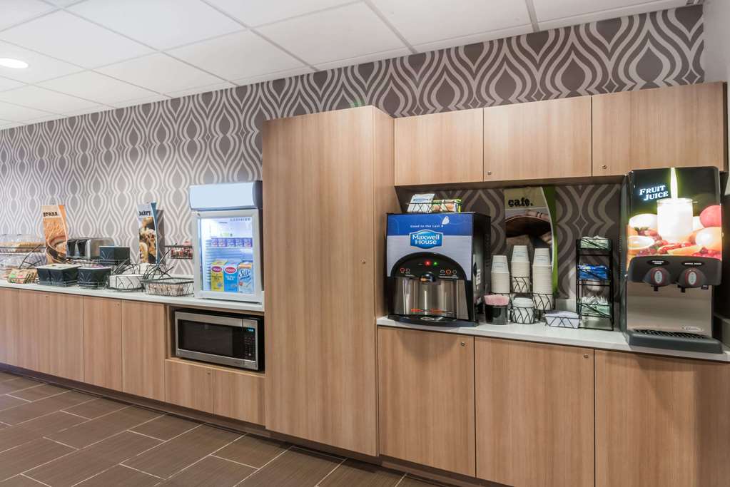 Microtel by Wyndham Penn Yan Finger Lakes Region - photo 13
