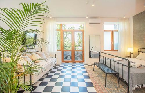 Stylish 1BR Apt In Tbilisi By Wehost — 4-Star Luxury Hotel in Tbilisi, Georgia