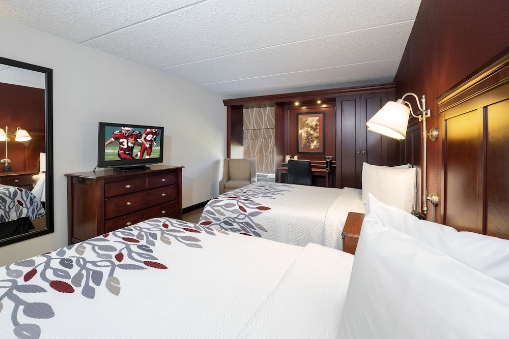 Red Roof Inn Meriden - photo 15