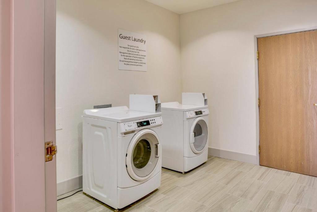 Quality Inn & Suites Bethany Oklahoma City West - photo 15