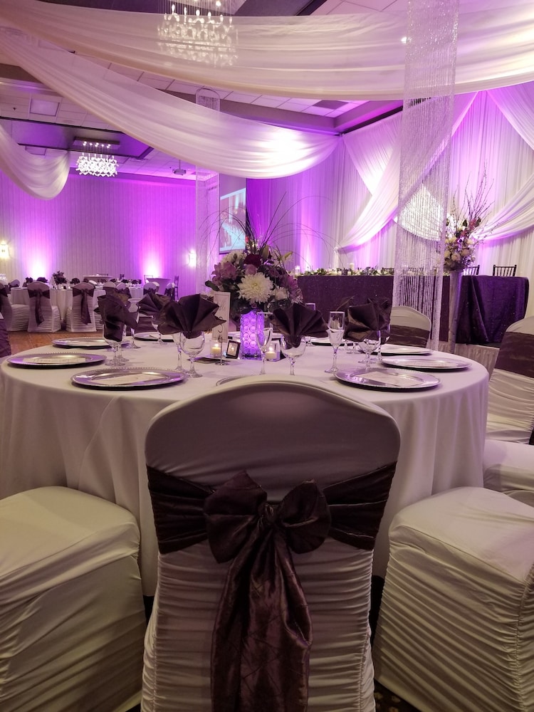 DoubleTree by Hilton Hotel Bloomington - photo 113