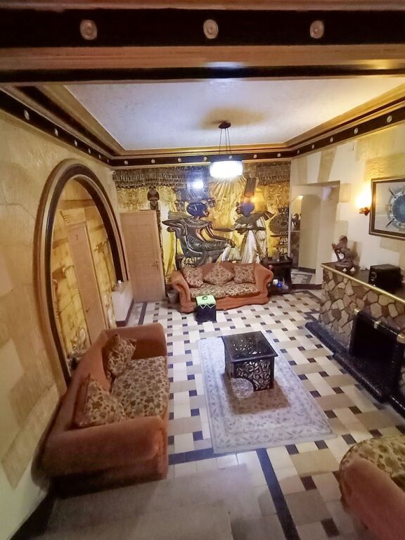 Castle Hotel Hostel