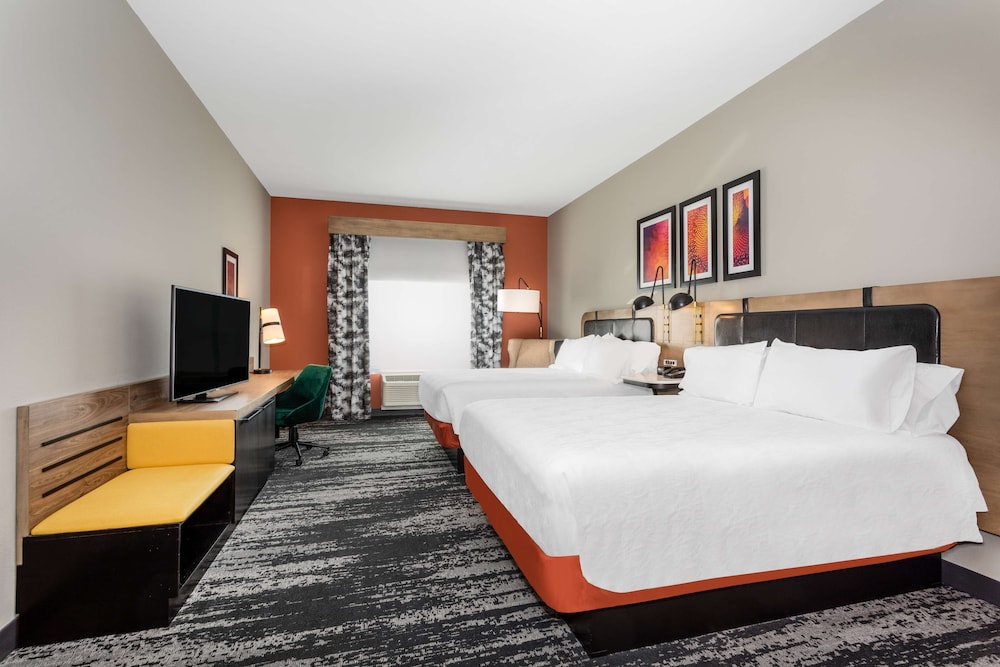 Hilton Garden Inn Hays - photo 8
