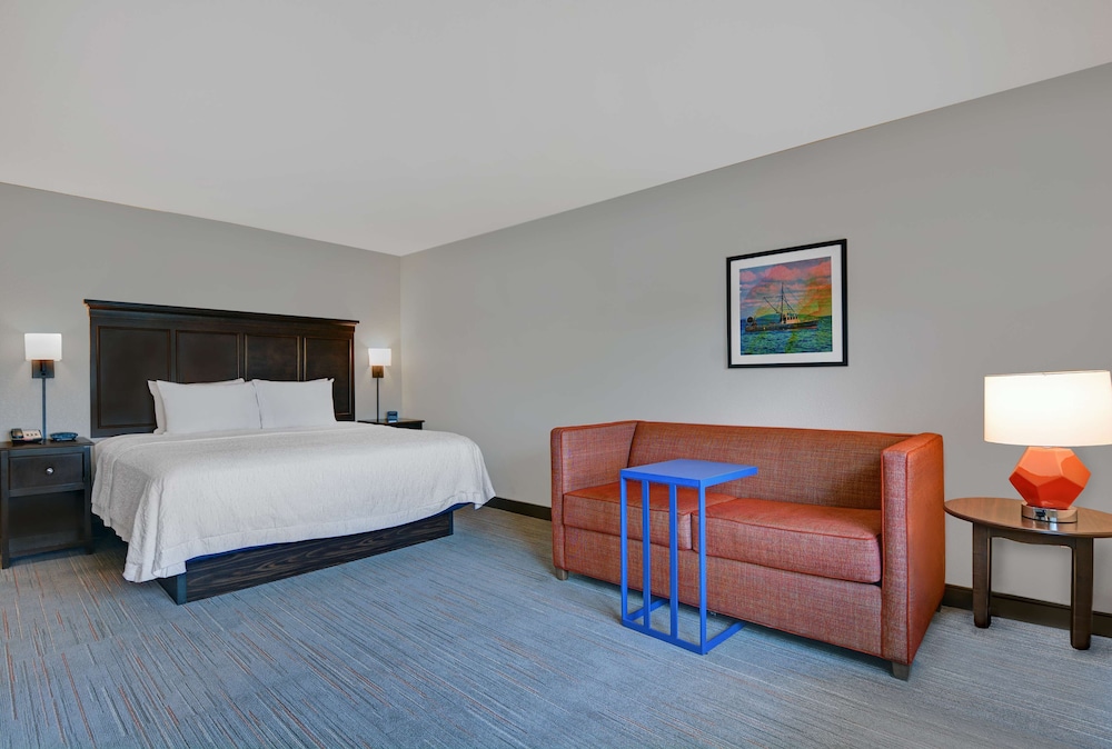 Hampton Inn Bath - photo 8