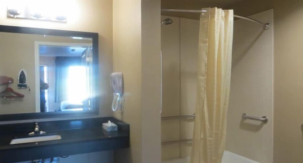 Garden Inn and Suites Little Rock - photo 15