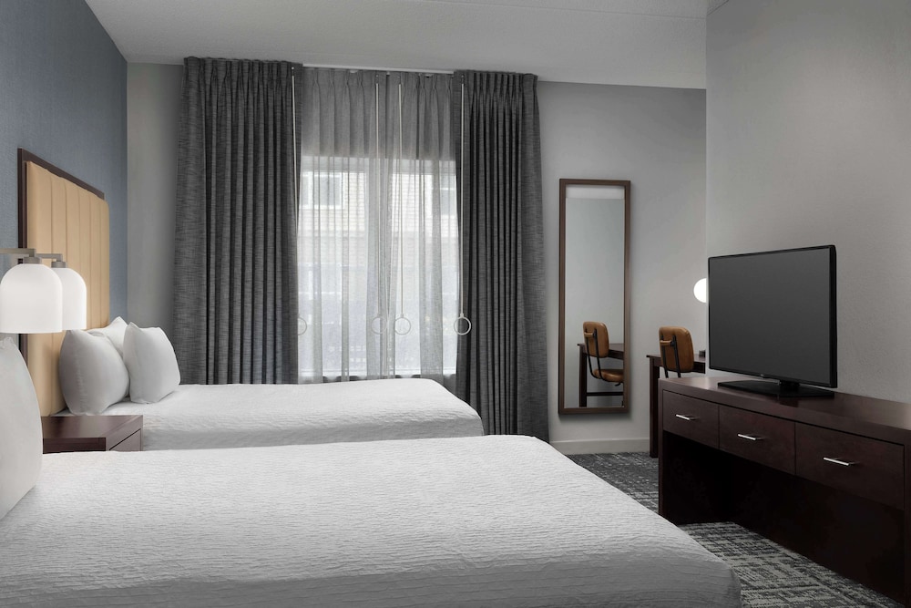 Homewood Suites by Hilton Reading - photo 6
