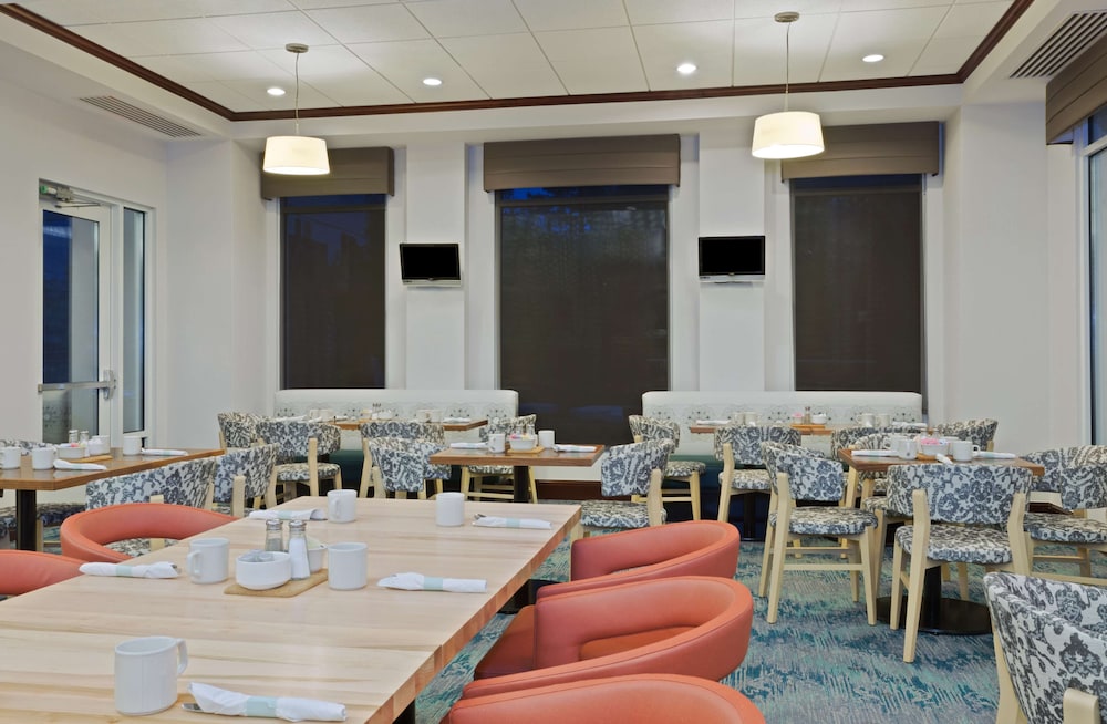 Hilton Garden Inn Annapolis - photo 26