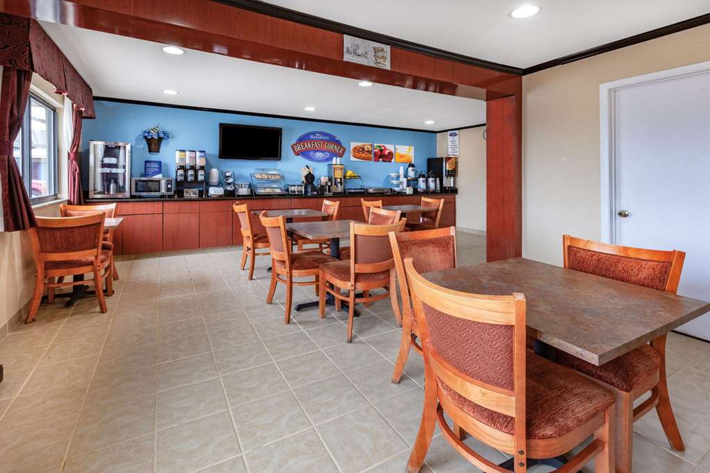 Baymont by Wyndham Perrysburg Toledo - photo 23