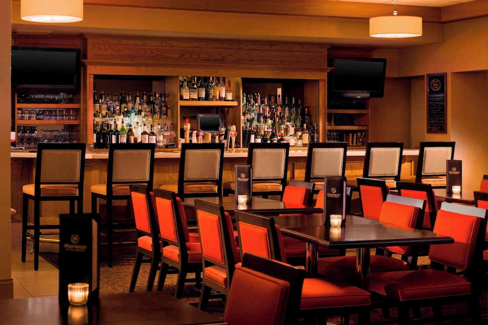 Sheraton Hartford Hotel at Bradley Airport - photo 20
