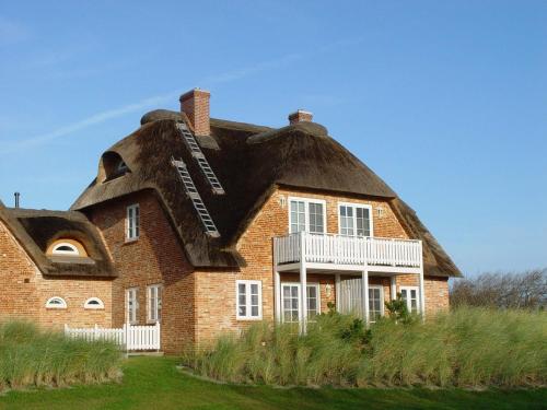 Ordinger Duen 5 — 4-Star Luxury Hotel in Sankt Peter-Ording, Germany