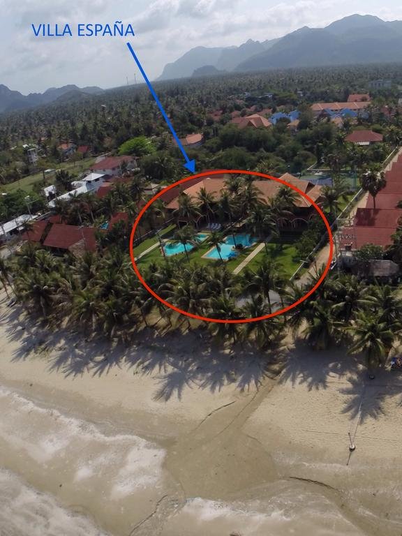 Villa Espana — 5-Star Luxury Hotel in Sam Roi Yot, Thailand