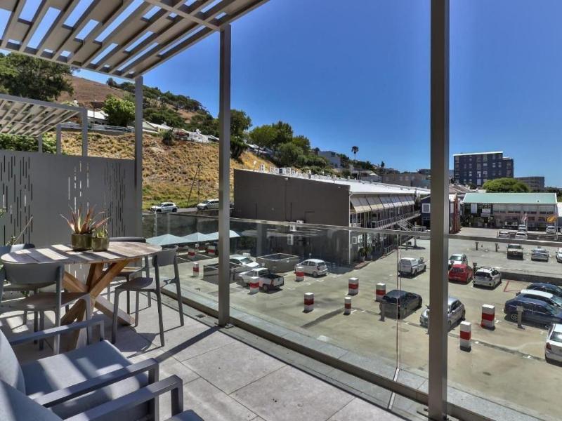 The Quarter Apartments — 4-Star Luxury Hotel in Cape Town, South Africa