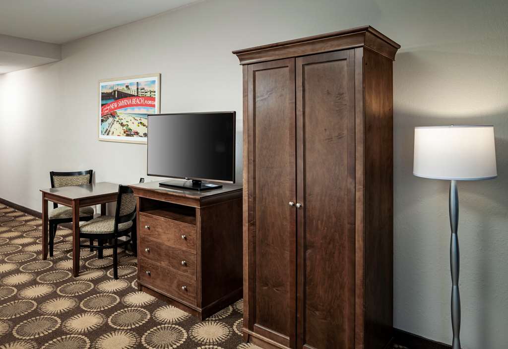 Best Western New Smyrna Beach Hotel & Suites - photo 21