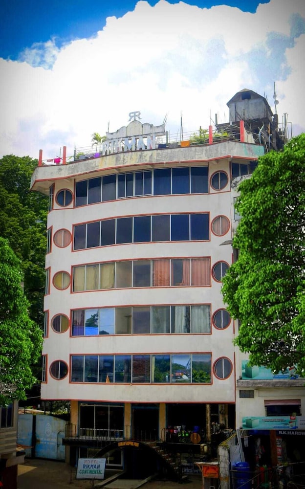 Hotel Rikman Continental — Tura