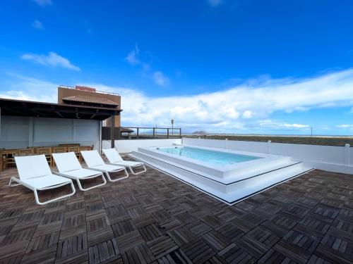 Villa Sunrise Fuerteventura by Smartclick — 4-Star Luxury Hotel in Corralejo, Spain