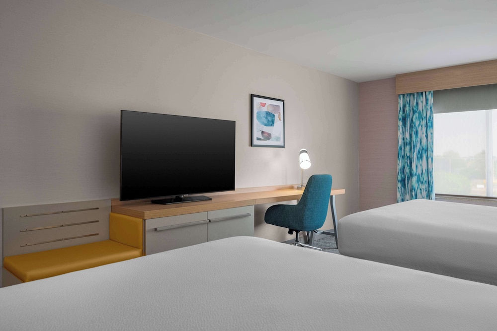 Hilton Garden Inn Great Falls - photo 21