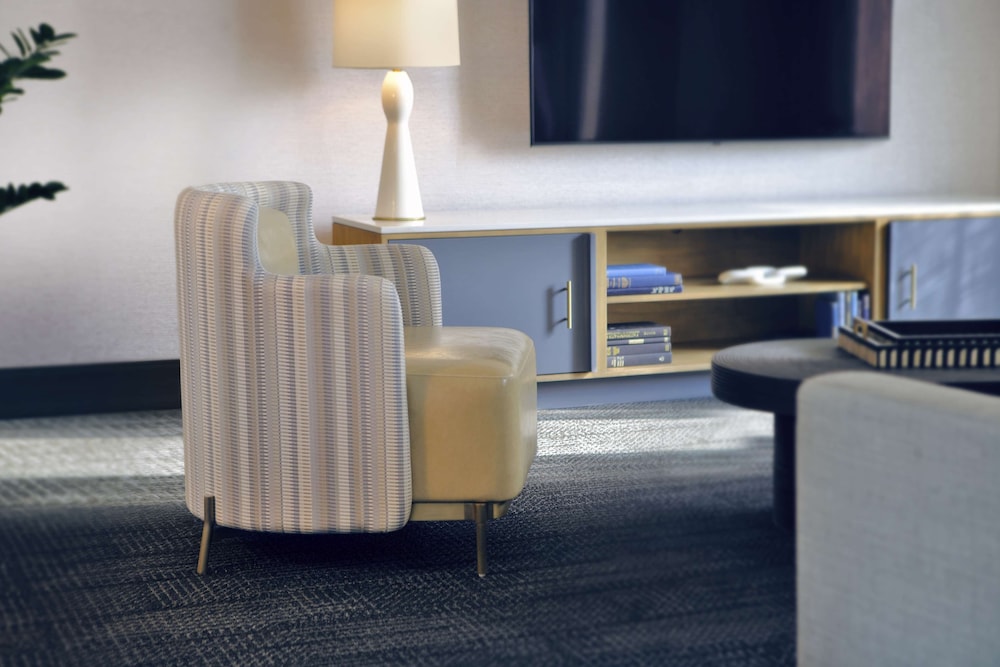 Hilton Omaha - photo 16