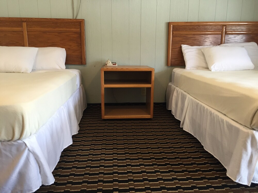 Americas Best Value Dakota Cowboy Inn - photo 26