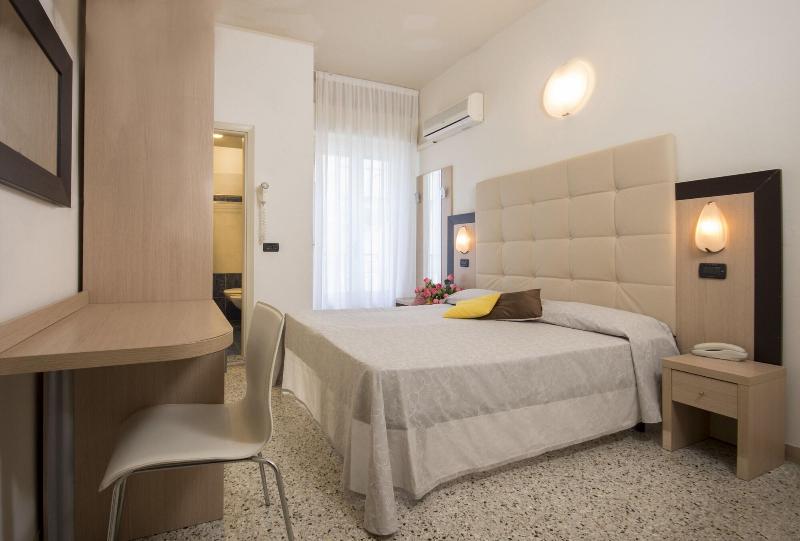 Hotel veliero - last minute hotel in Rimini