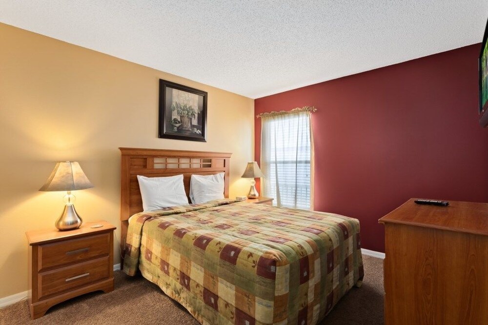 Emerald Island Resort 4 bed 3 Bath With Pool spa - photo 7