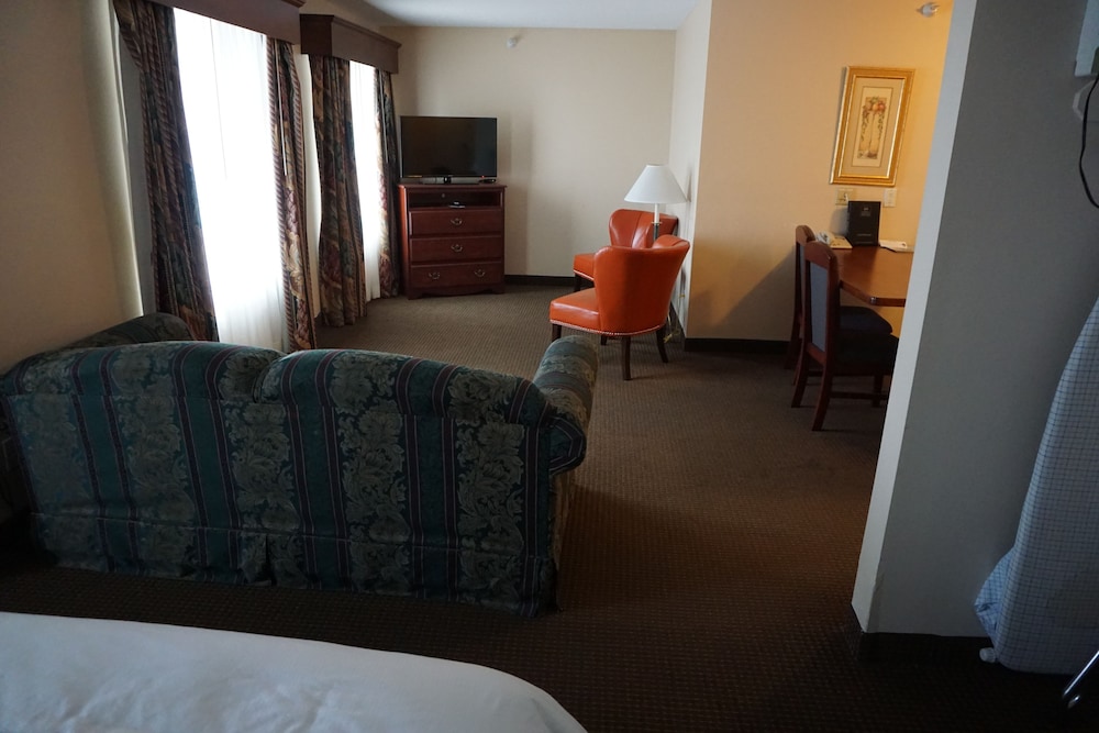 River Hills Hotel - photo 7