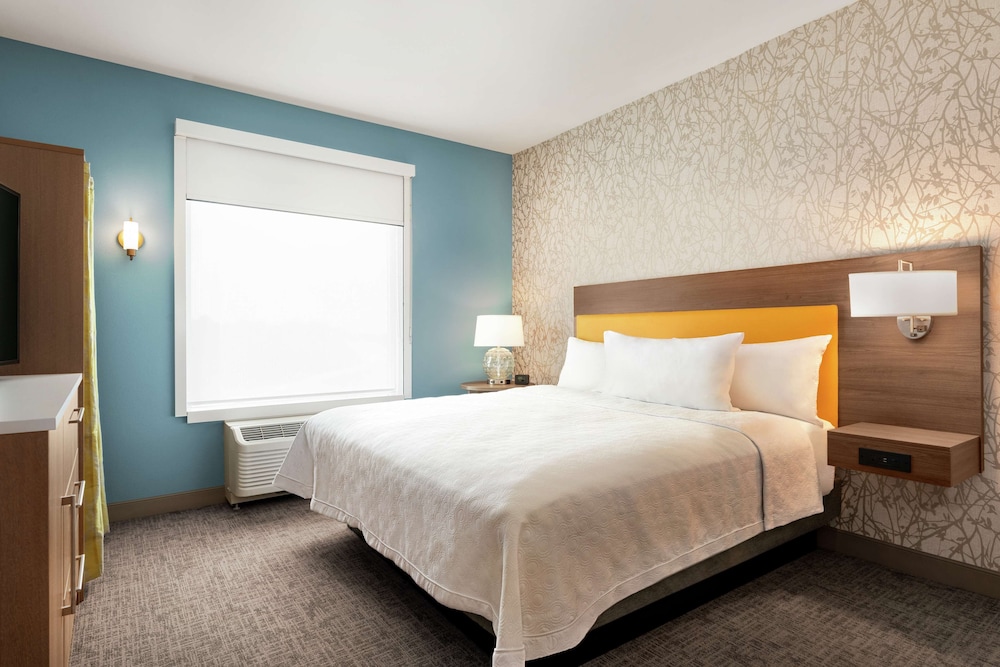 Home2 Suites by Hilton Harrisburg North - photo 13